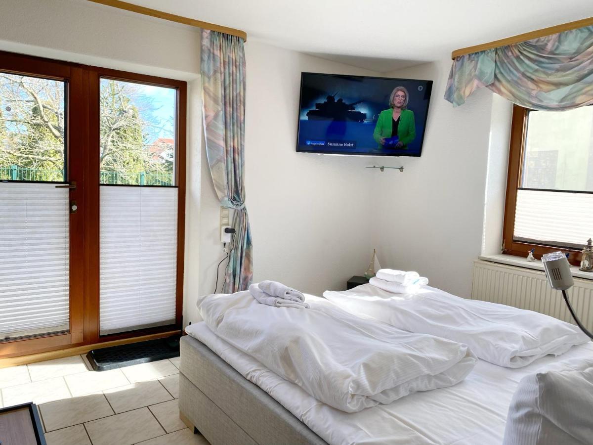 Ferienwohnungen Stadtmitte - Fewo 3 Sassnitz Exteriör bild
